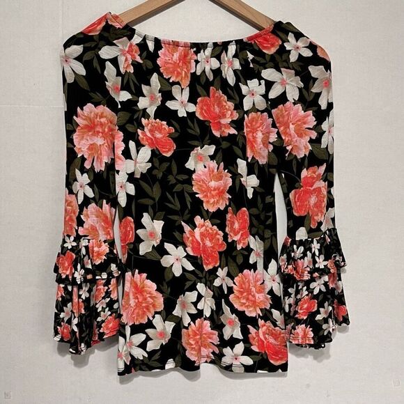 I N C Black Floral Top   Sz PS   GUC - Picture 2 of 4